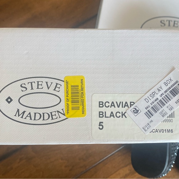 Steve madden shoes kids size 5 - Picture 4 of 5